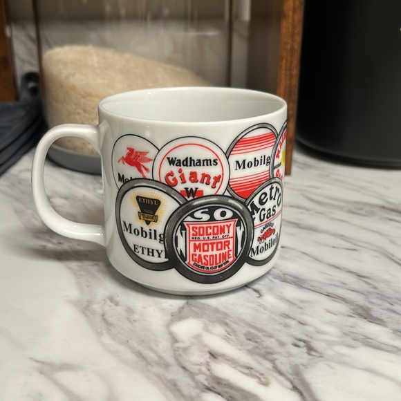 Mobil Gas Collectible Mug - Picture 3 of 6